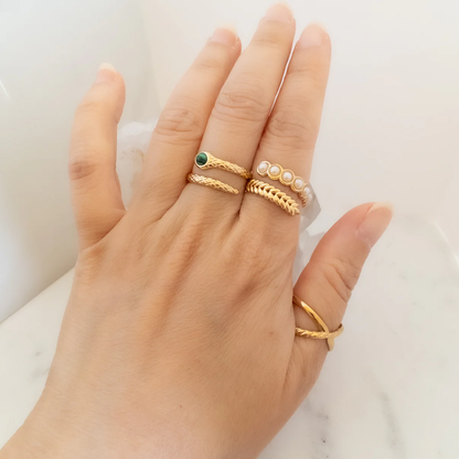 Isabelle – Bague serpent en acier inoxydable plaqué or