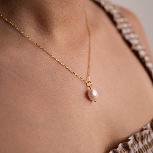 Collier Doré - Pendentif Perlé Scintillant