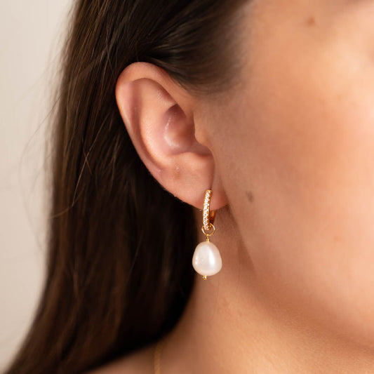 Wella - Créoles Dorées avec Perles et Zirconium
