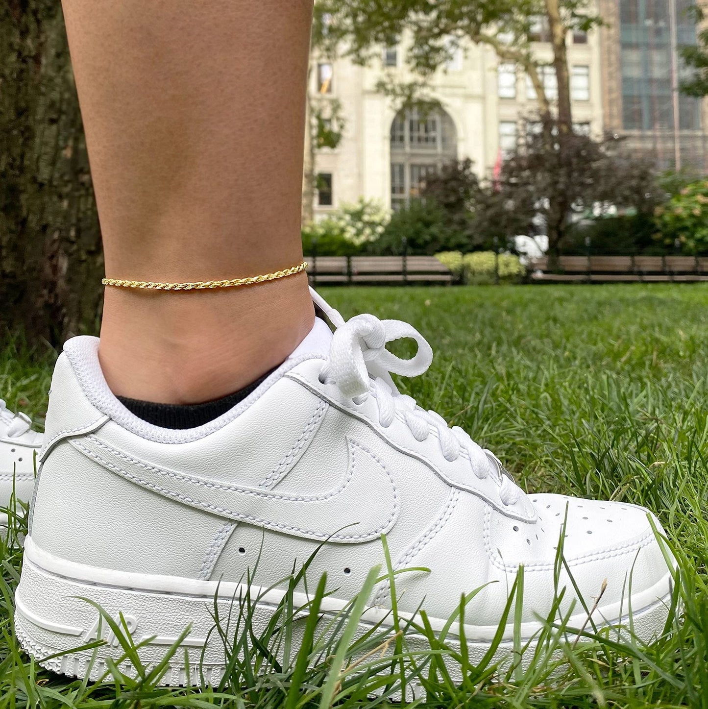 Calla – Cheville Chaîne Corde Dorée