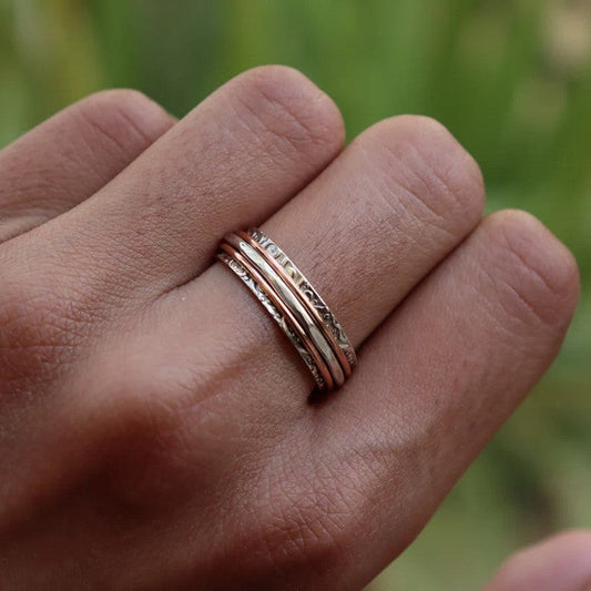 EternaSpark – Bague Vintage Classique avec Pierres Brillantes