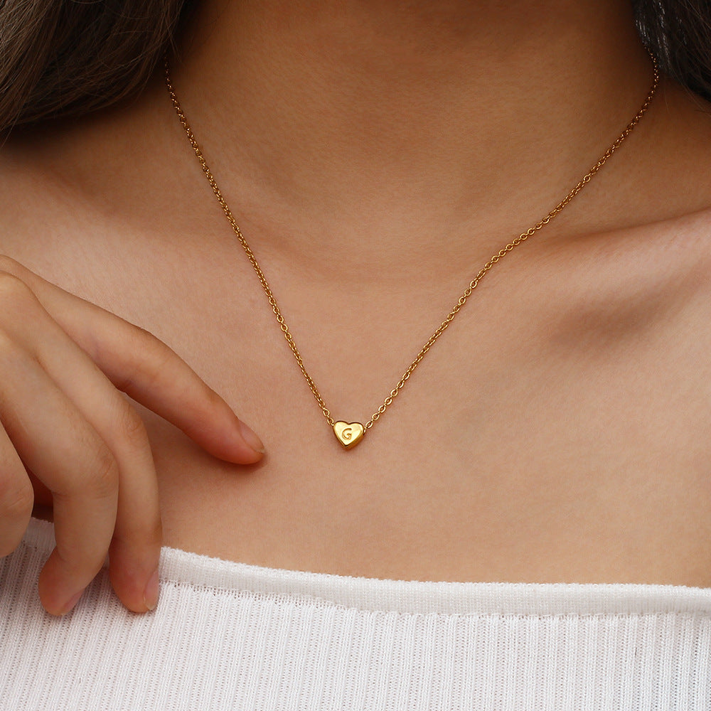 Arielle – Collier Cœur Initiale Doré