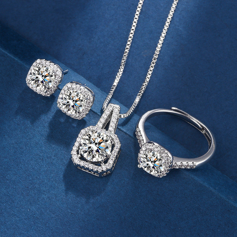 Aria – Parure Carrée Étincelante