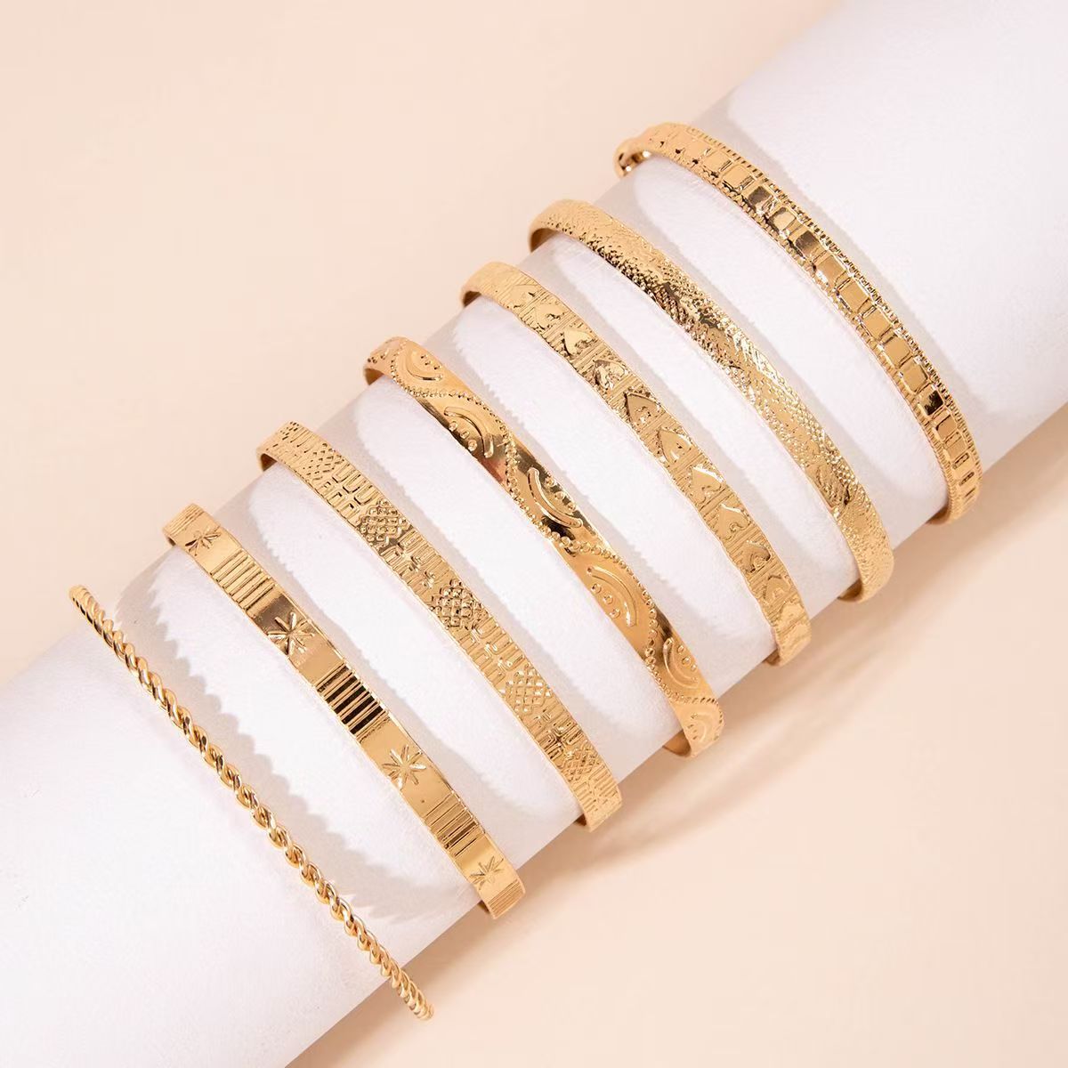Selene – Ensemble de Bracelets Joncs