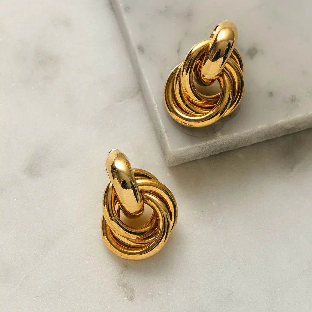 Althea – Boucles d’Oreilles Entrelacées Statement