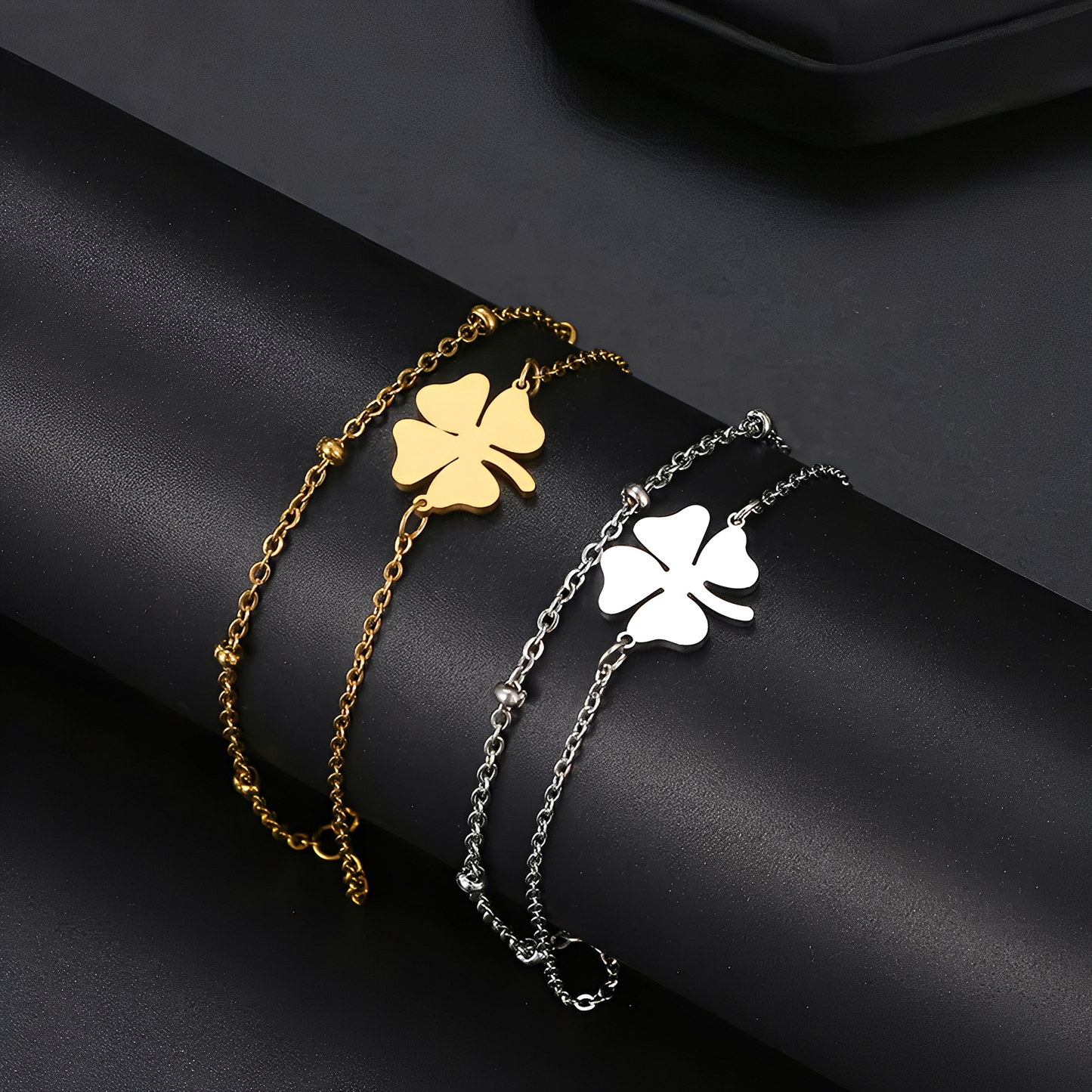 Sanya – Bracelet Trèfle Doré & Argenté