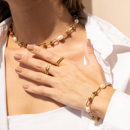 Marelyn – Bracelet Chaîne Nœud et Perle Doré