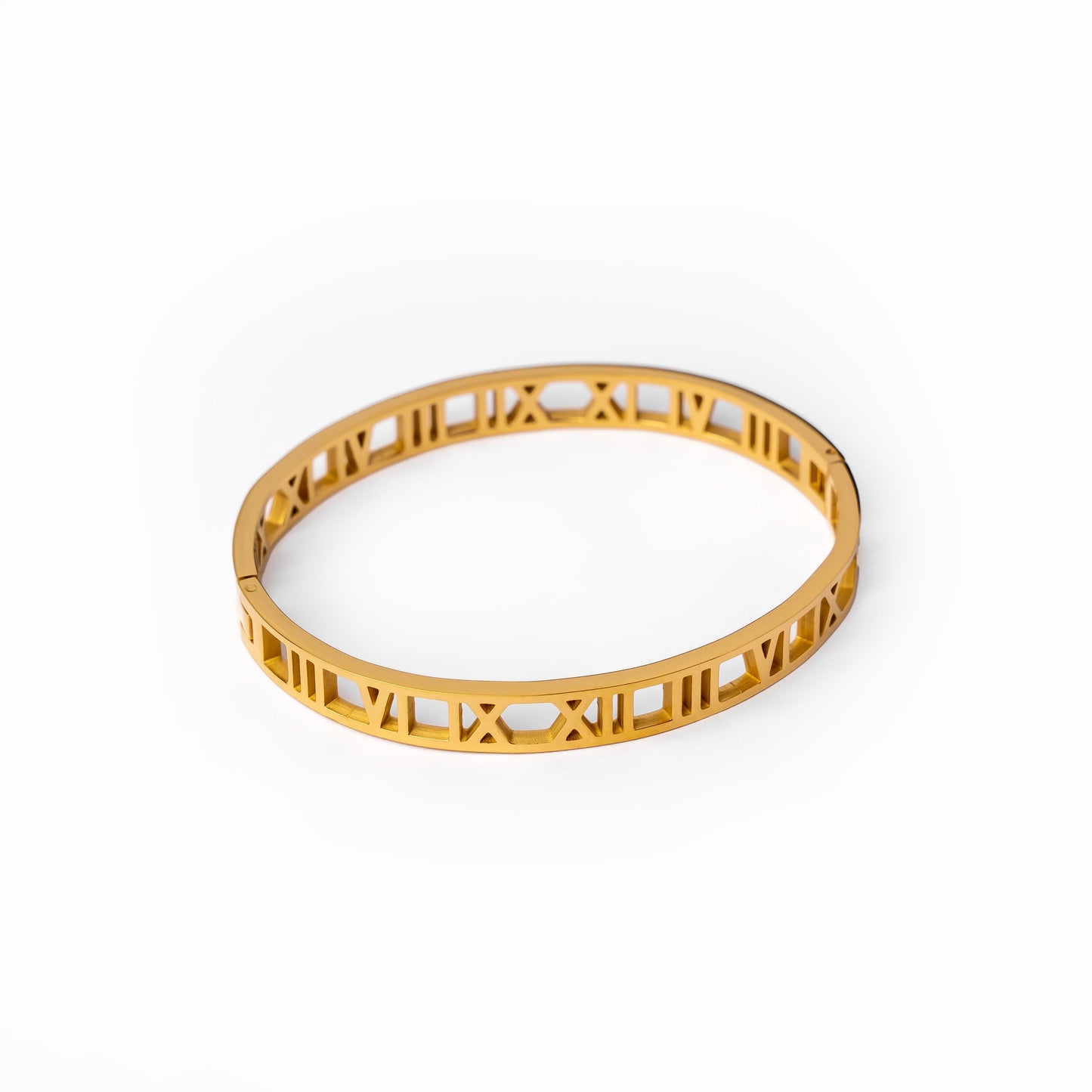 Emily – Bracelet Chiffres Creux Dorés