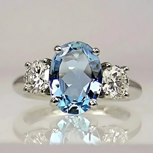 Elina – Bague en Argent avec Cristal Bleu Étincelant