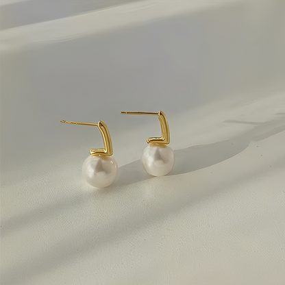 Elaine – Boucles d'Oreilles Intemporelles avec Perles en Goutte
