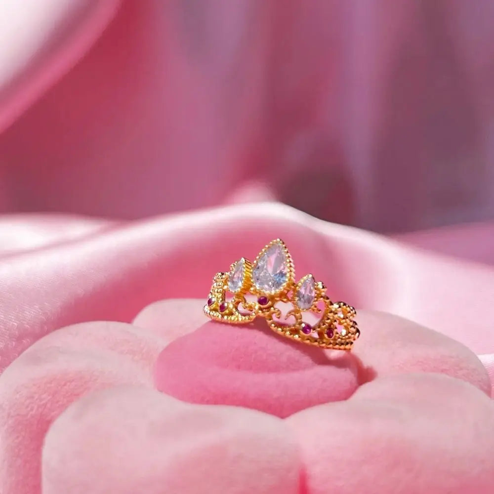 Rapunzel Crown Ring - L'anneau couronne dorée de Rapunzel