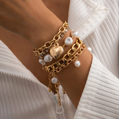Elle – Ensemble de Bracelets Superposés Raffinés