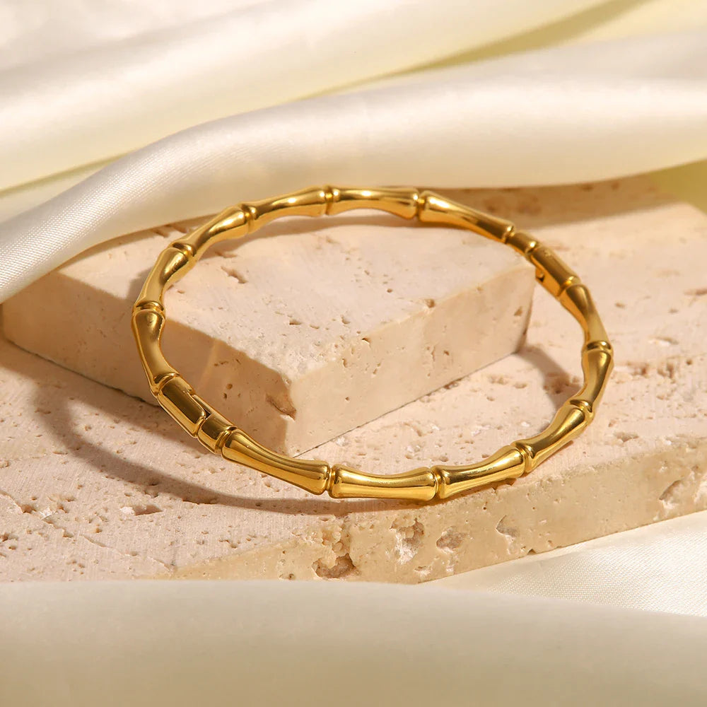 Zen – Manchette Bambou 18 Carats Raffinée