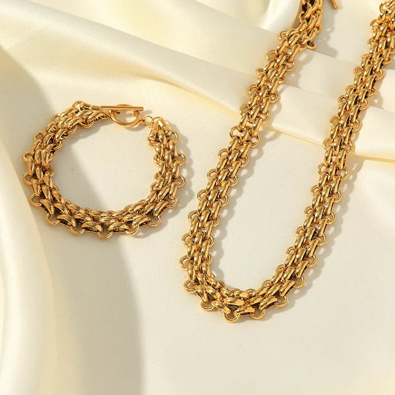 Coralie – Parure Dorée Volumineuse 18K