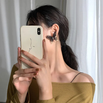 Jean – Boucles d’Oreilles Papillon en Maille Aérienne