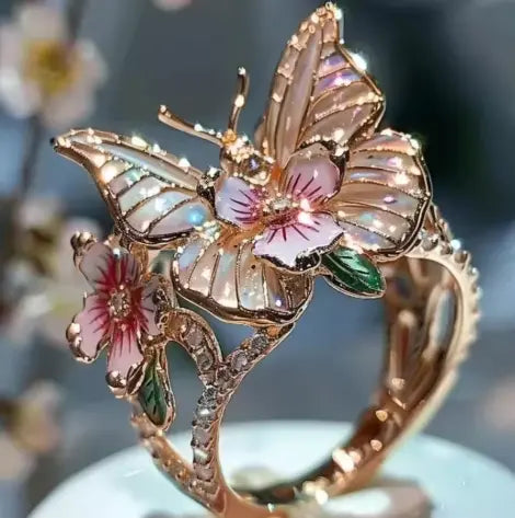 Mayla – Bague Fleur & Papillon Dorés pour Femme