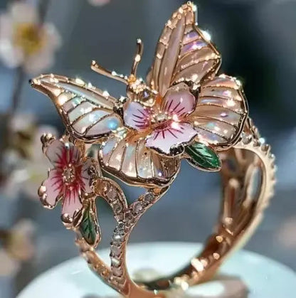 Mayla – Bague Fleur & Papillon Dorés pour Femme