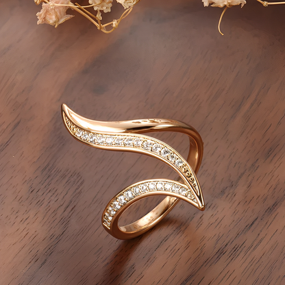 Valerie – Bague Aurora Géométrique Élégante