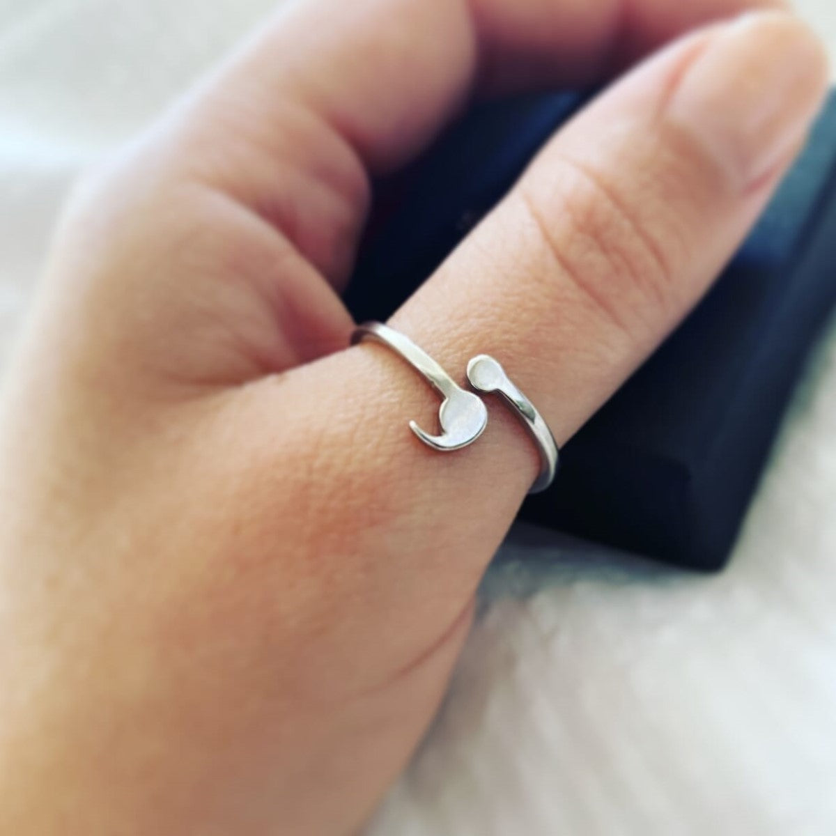Bague Semicolon Délicate - Bague de Résilience