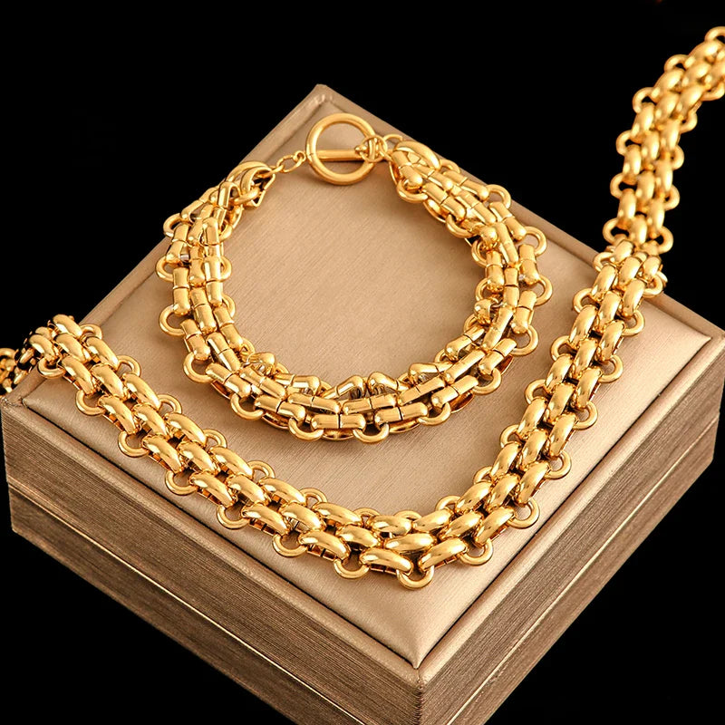 Coralie – Parure Dorée Volumineuse 18K