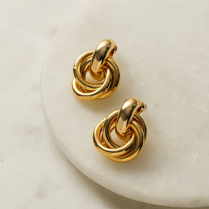 Althea – Boucles d’Oreilles Entrelacées Statement