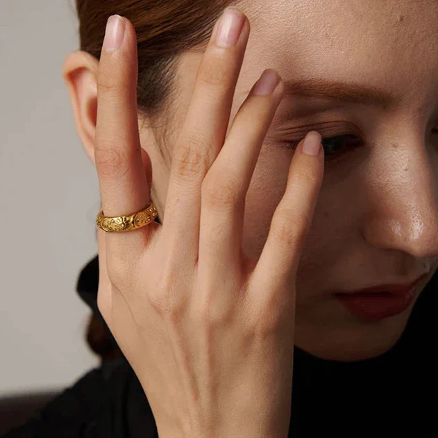 Lunea – Bague Céleste en Acier avec Zircon