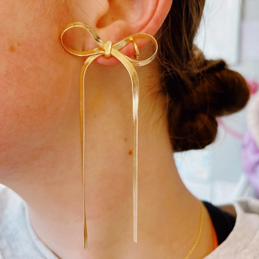 Boucles d'oreilles à franges avec grand nœud - Boucles d'oreilles ruban