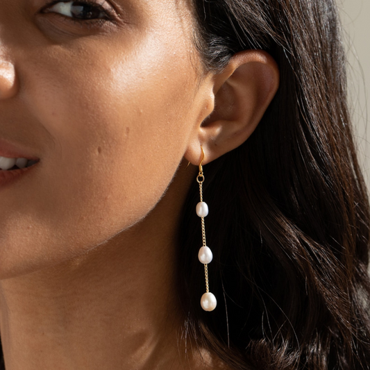 Plusieurs gouttes de perles - Boucles d'oreilles pendantes