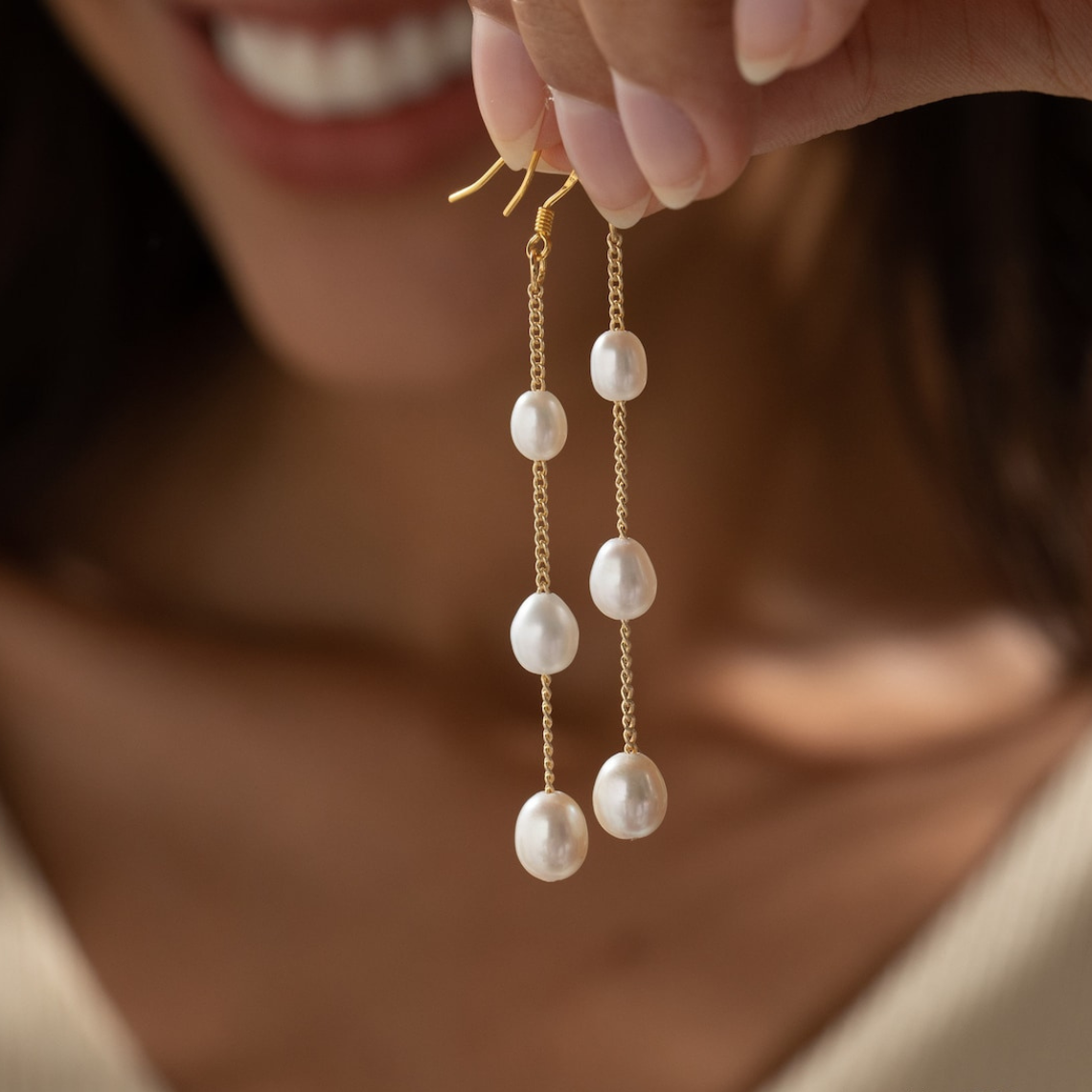 Plusieurs gouttes de perles - Boucles d'oreilles pendantes
