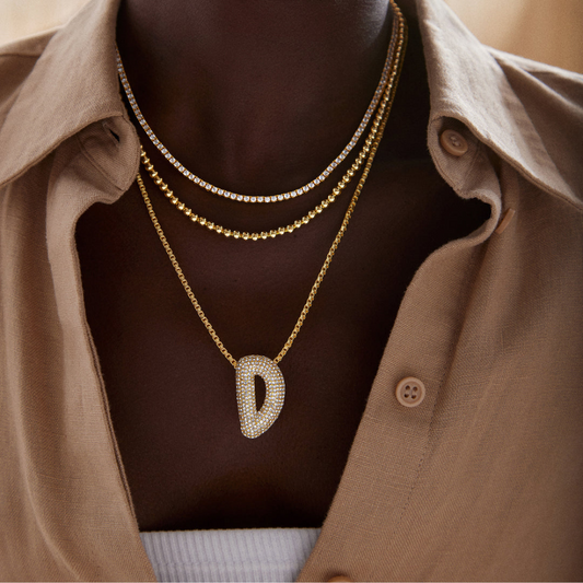 Collier à bulles scintillantes - lettre en zircon incrusté