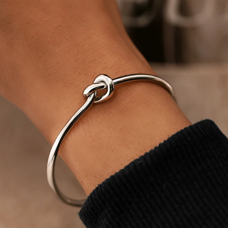 Inaya – Bracelet Nœud Vintage Réglable
