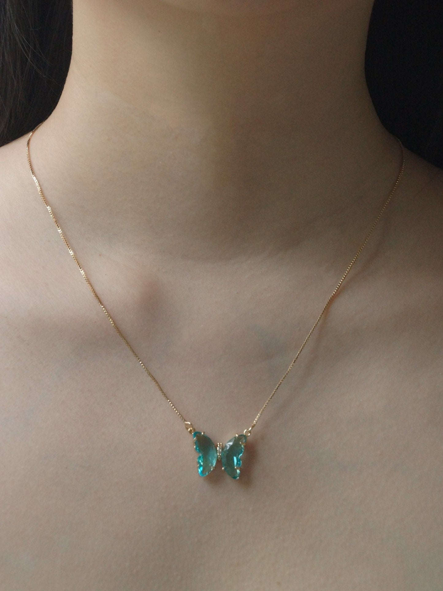 Aurora - Collier papillon en cristal aqua