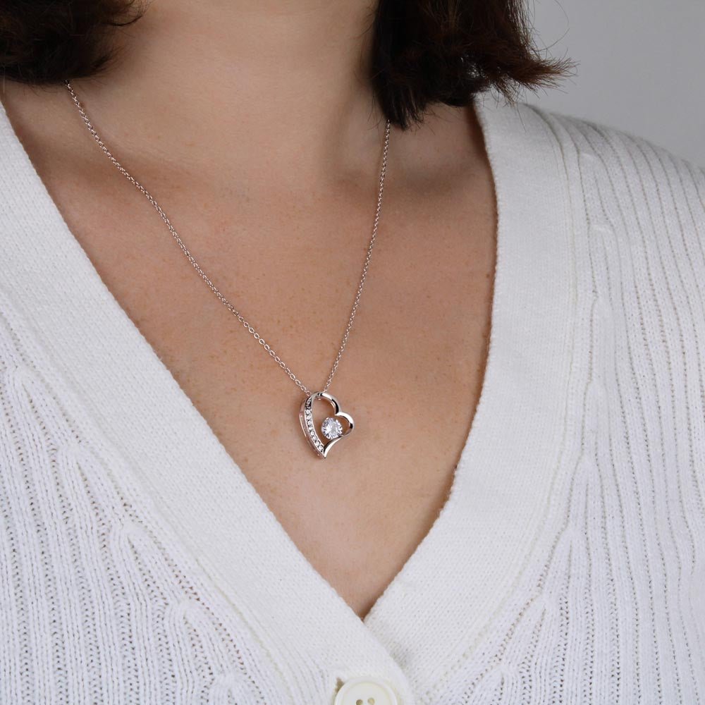 Koharu – Collier Cœur Diamanté Creux