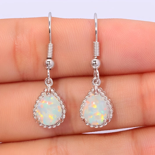 Emeline – Boucles Pendantes en Argent & Opale de Feu Blanche