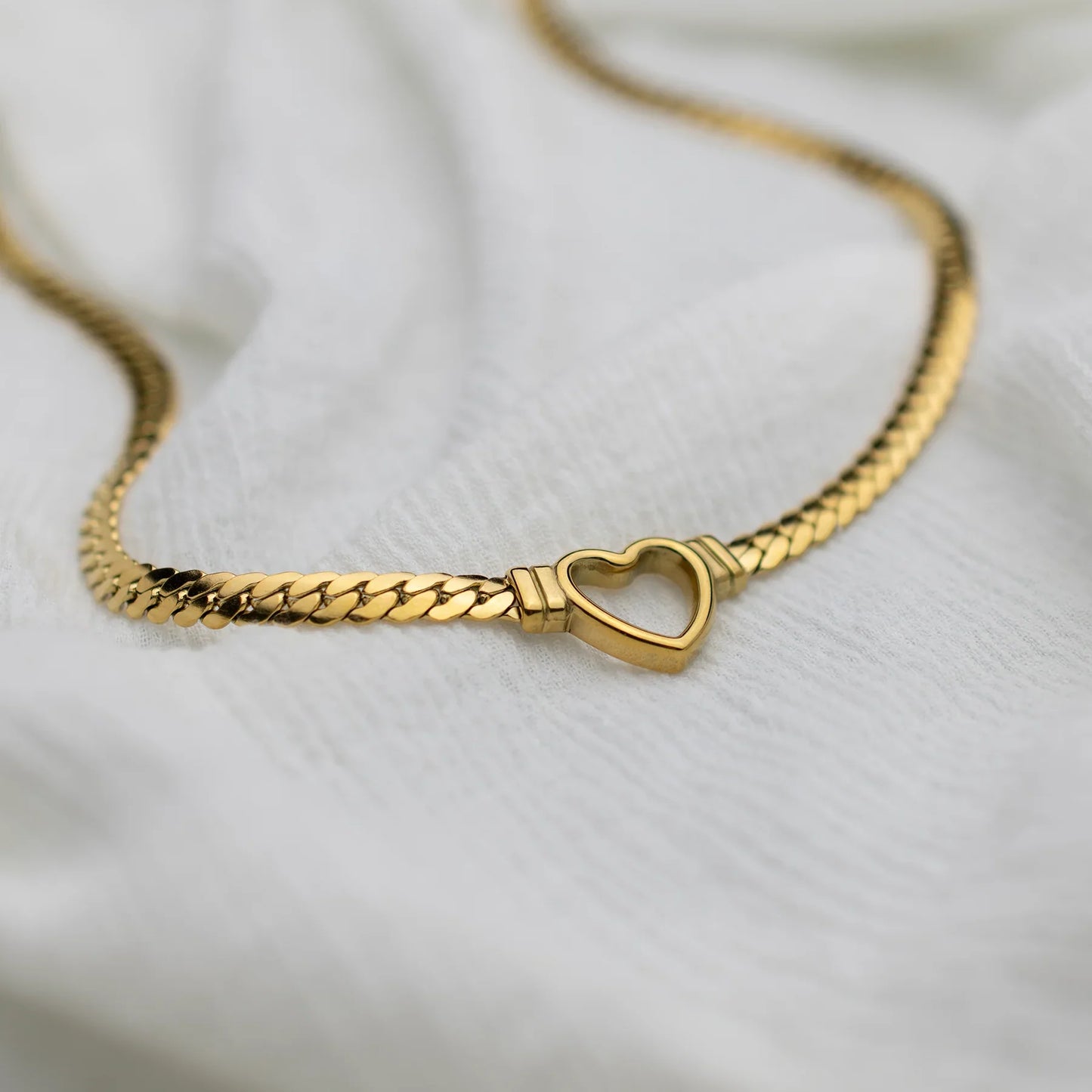 Isadora – Collier Cœur Chaîne Cubaine