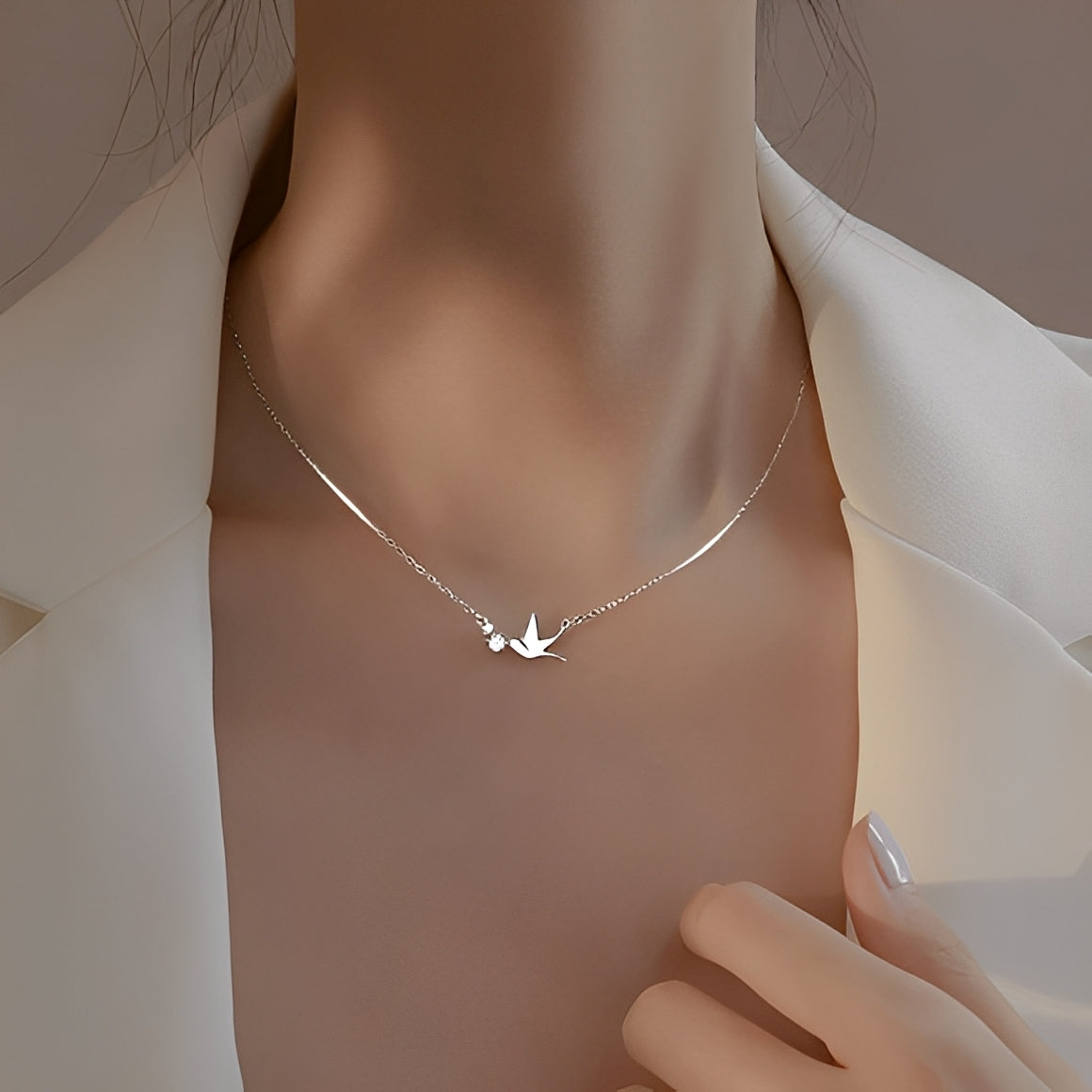 Denn – Collier avec Pendentif Colombe