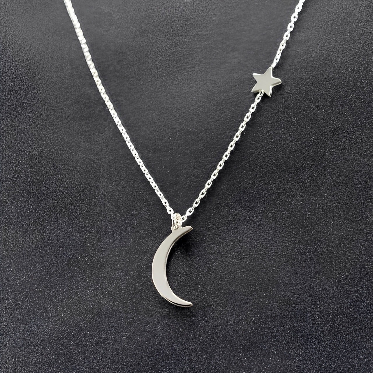 Lunaria – Collier Étoile & Lune Poétique