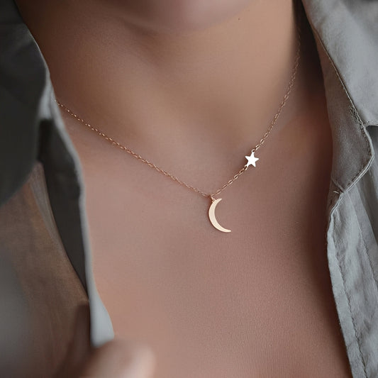 Lunaria – Collier Étoile & Lune Poétique