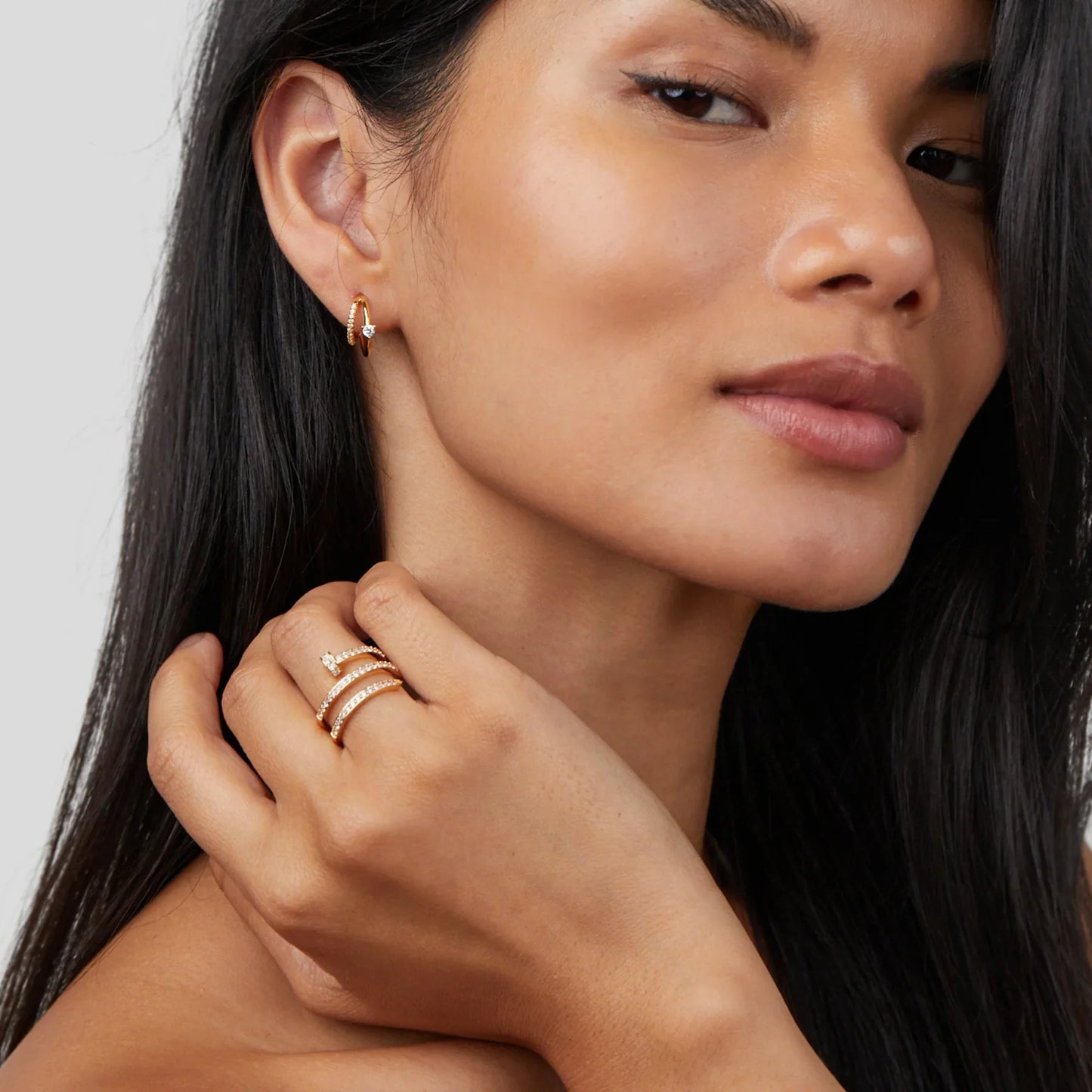 Sadie – Bague Clou Spirale Design Unique pour Femme