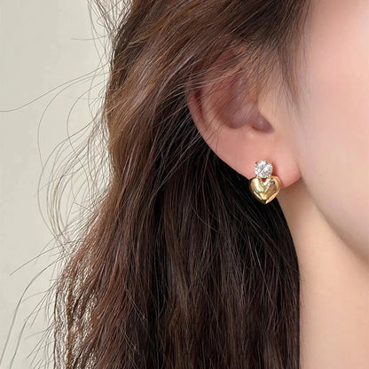 Coralie – Mini Boucles Cœur Dorées