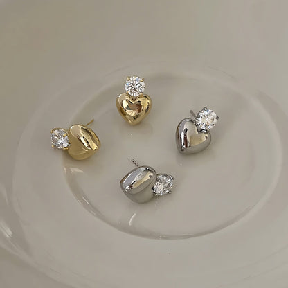 Coralie – Mini Boucles Cœur Dorées