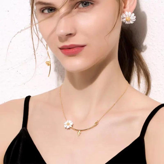 Azadeh - Collier Marguerite et Feuille