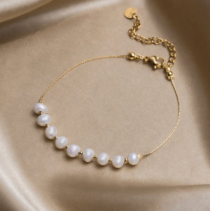 Saphira – Bracelet Perles Nacrées Étincelantes