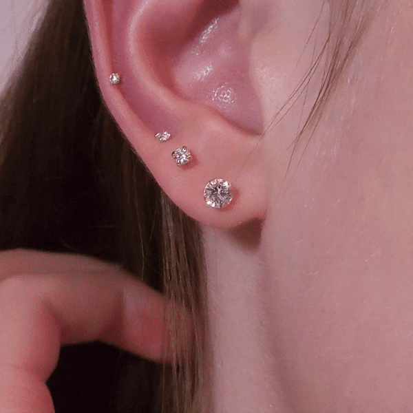 Sloane - Mini Clous d’Oreilles Scintillants 2mm