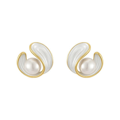 Alina – Boucles d’Oreilles Luxueuses en Opale Blanche, Perle et Doré