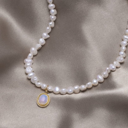 Pierre de Lune - Collier de Perles