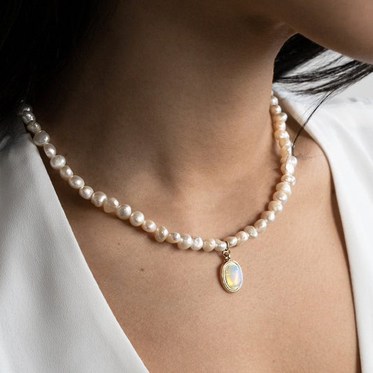 Pierre de Lune - Collier de Perles