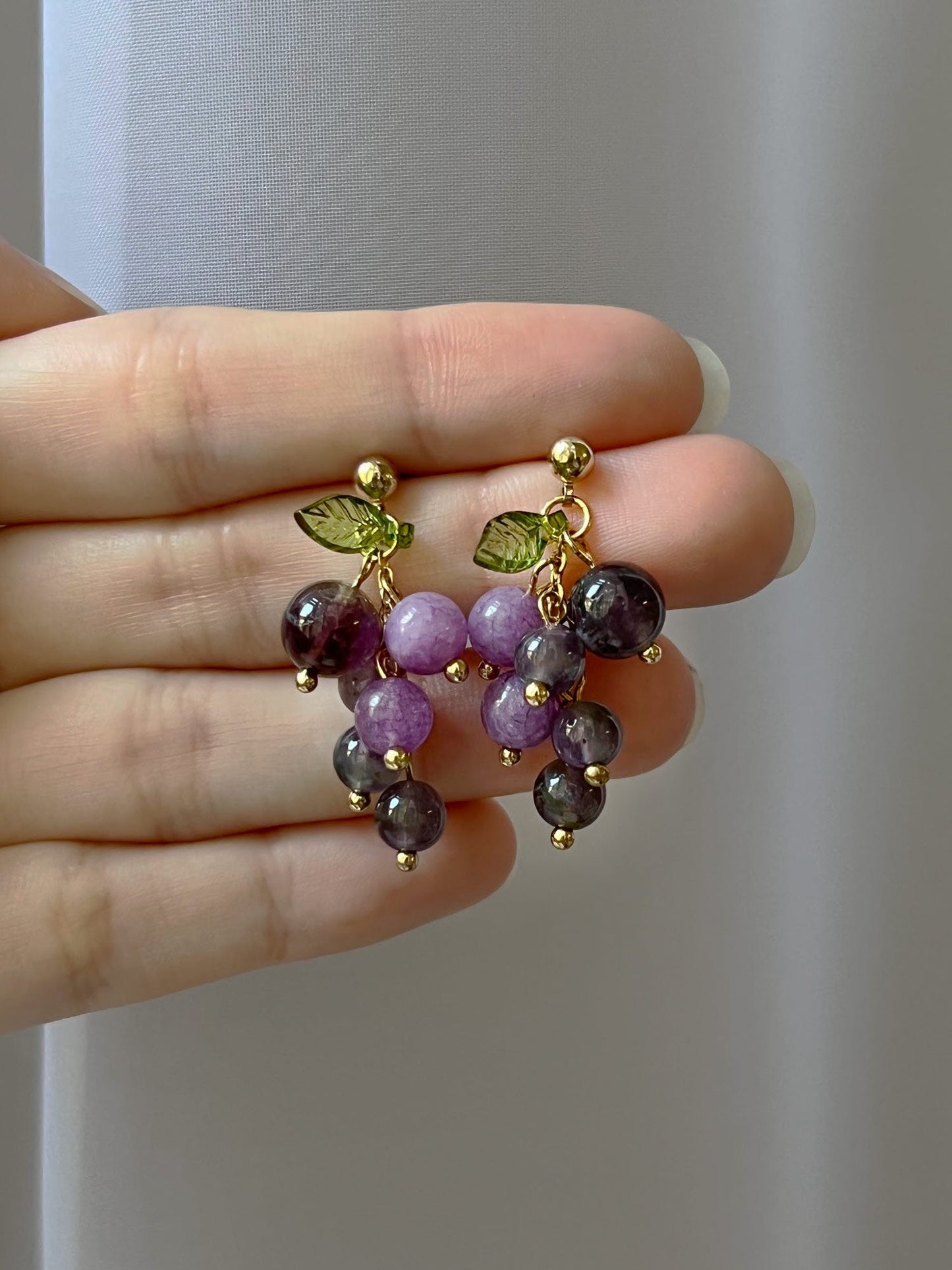 Pluma - Boucles d'oreilles en grappes avec pierres naturelles