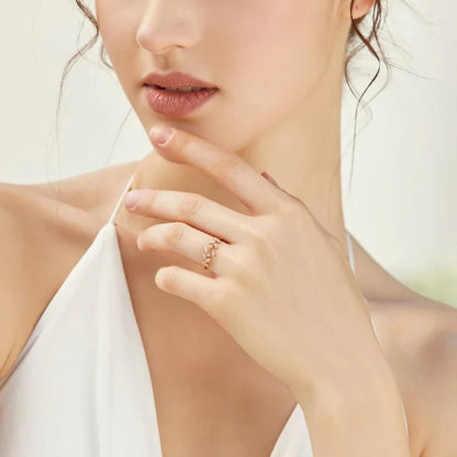 Flora – Bague Feuille Cristal