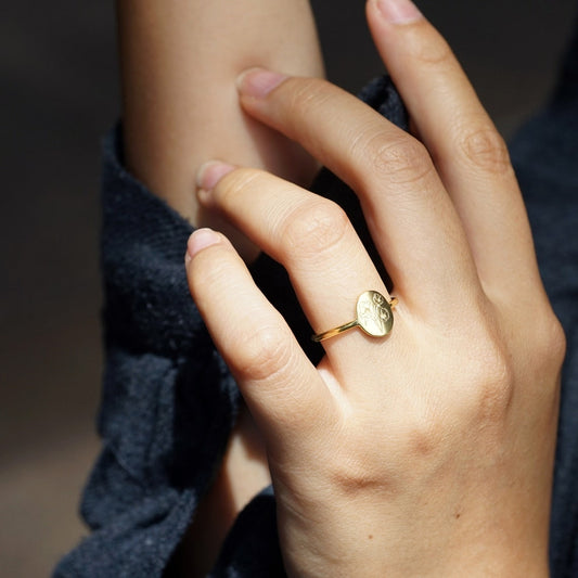 Bague naissance fleur - Bague délicate personnalisée